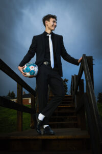 Calgary high school grad photo session Scottsman Hill