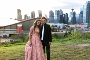 Calgary high school grad photo session Scottsman Hill